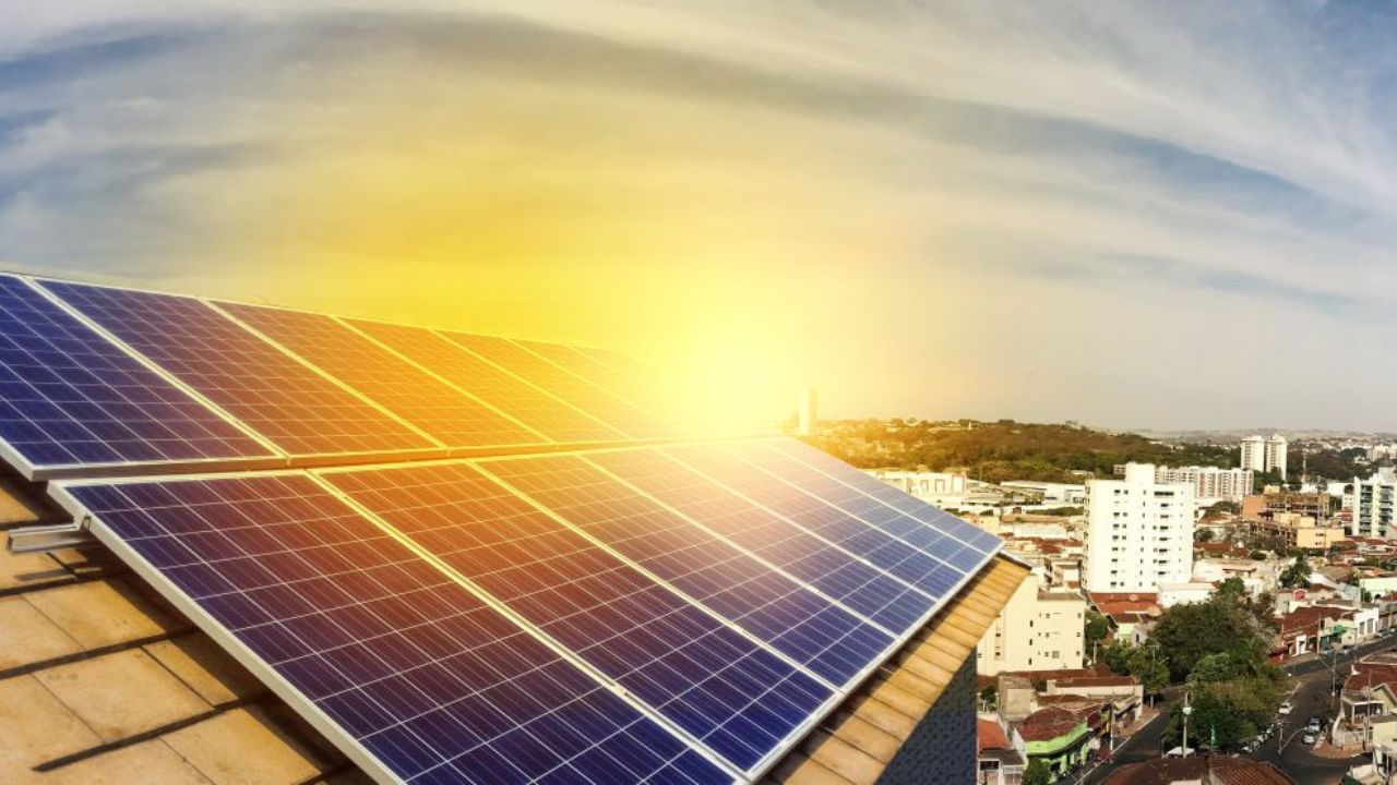 Pannelli fotovoltaici su tetto