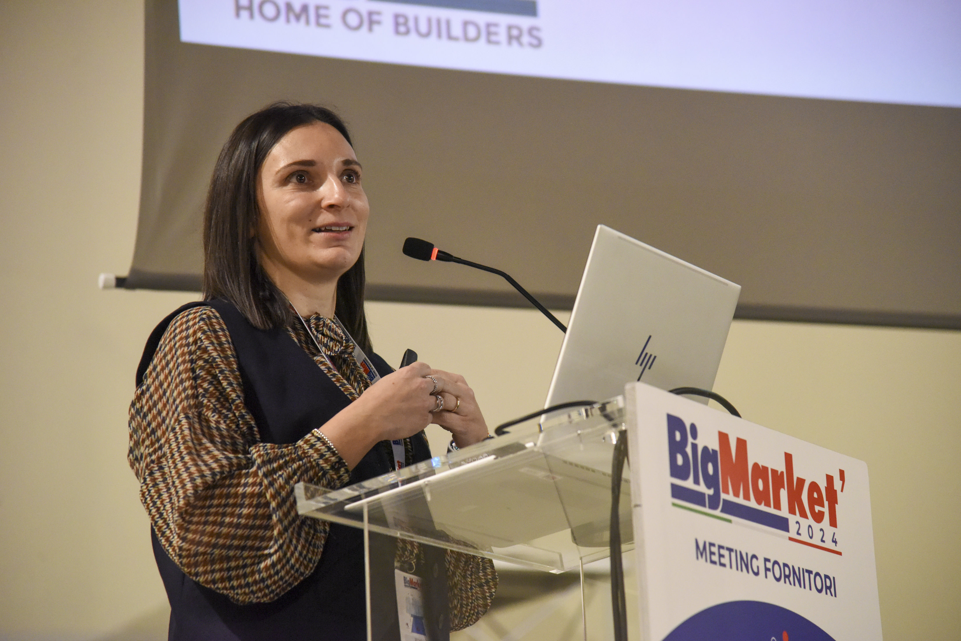 bigmarket24 Paola Redaelli - Responsabile Comunicazione BigMat -