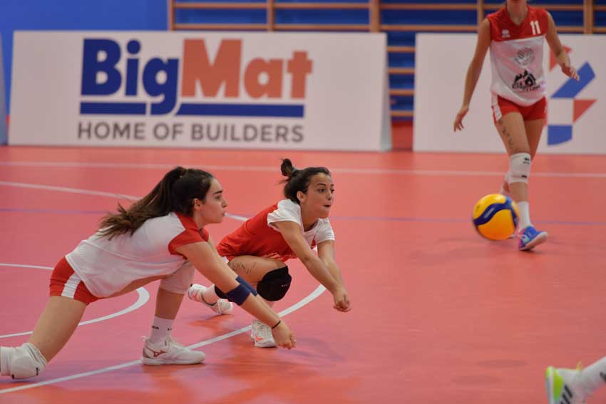 Giovani giocatrici di pallavolo