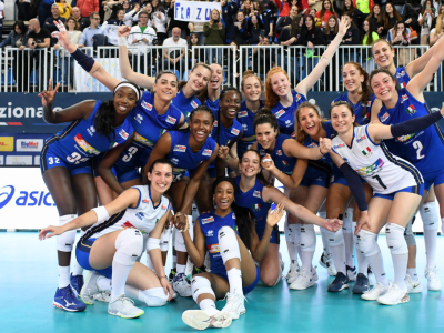 AZZURRI E AZZURRE IN CAMPO ALLA VOLLEYBALL NATIONS LEAGUE